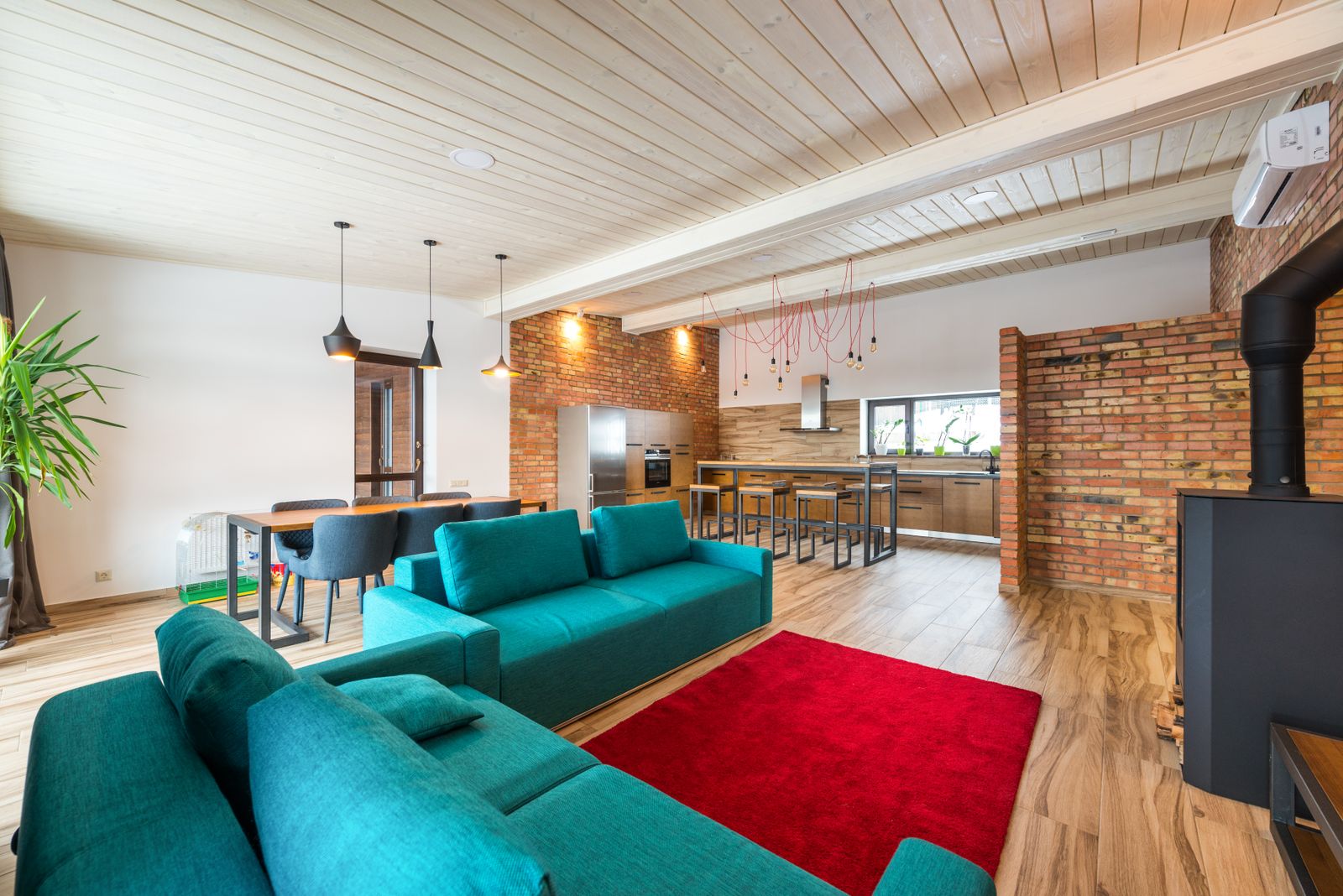 Wnętrze nowoczesnego apartamentu wakacyjnego